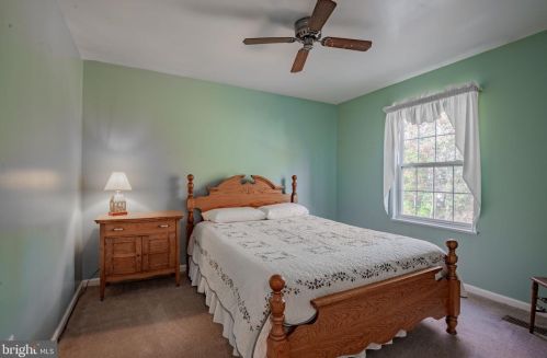 164 Willamette Dr, Bear DE  19701-4802 exterior