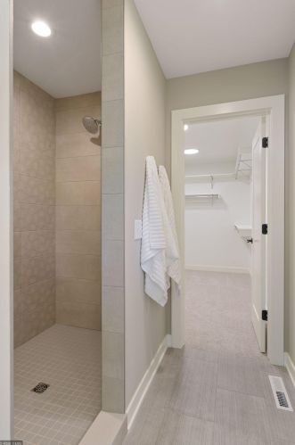 4208 Morningside Rd, Minneapolis MN 55416-5042 exterior