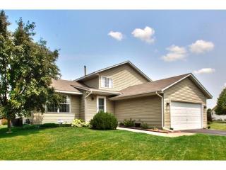 3533 154th St, Lakeville, MN 55068-1788