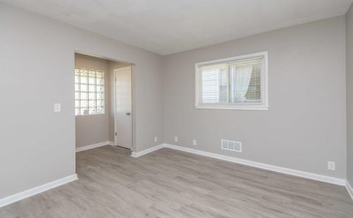 2376 77 St, Milwaukee WI 53219-2765 exterior