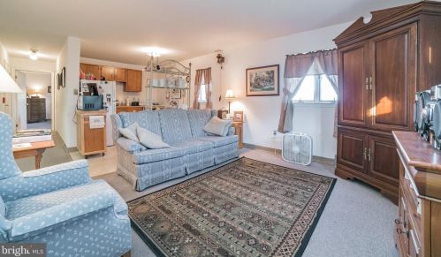 863 Harleysville Pike, Harleysville PA  19438-1002 exterior