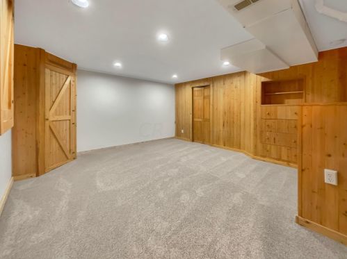 401 Lockmead Dr, Pataskala OH  43062-7333 exterior