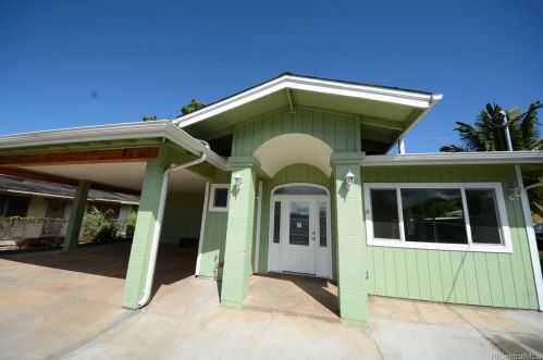 98245 Kanuku St, Aiea, HI 96701-5121