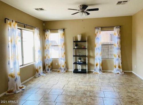 9403 Illini St, Tolleson, AZ 85353-4221
