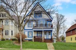 2444 Palmer St, Milwaukee, WI 53212-2830