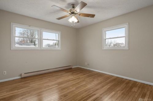 49 Lawson Ave, New Lebanon OH  45345-1415 exterior