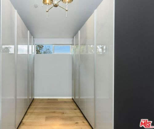 4552 Ethel Ave, North Hollywood CA  91605-4703 exterior