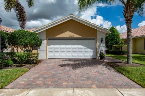 10403 Stratton Dr, Fort Pierce, FL 34987-1978