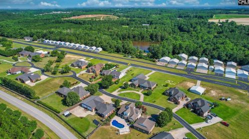 207 Cirrus Ln, Gilbert, SC 29054-8419
