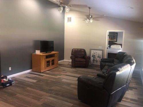 7910 Derby Oaks Dr, Floral City FL  34436-3865 exterior