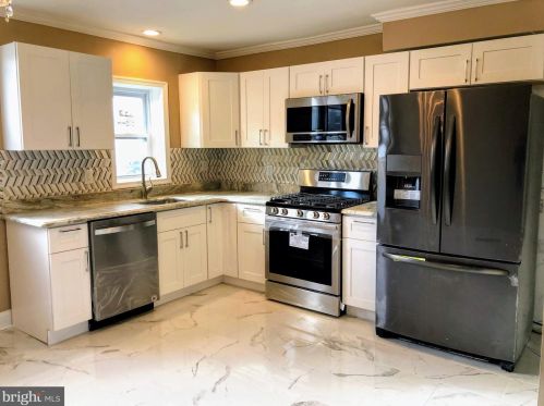 4608 Hartel Ave, Philadelphia, PA 19136-3243