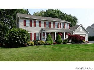 348 Banbury Dr, Rochester, NY 14612-5917