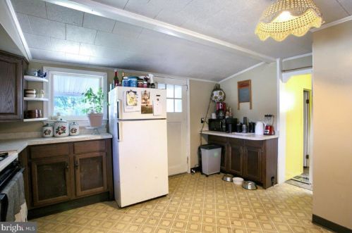 256 Walton St, Lemoyne PA  17043-2024 exterior