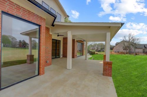 6118 Cheridan Cir, Richmond TX  77406-0076 exterior