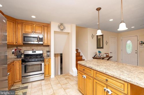 2 Glenwood Rd, Lumberton Township NJ  08048-3404 exterior