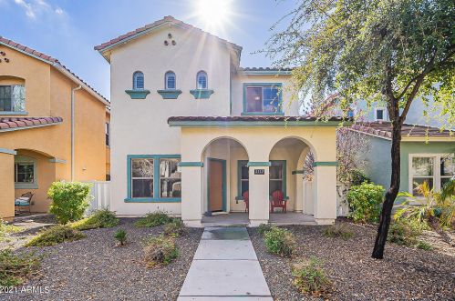 3112 Tamarisk St, Gilbert, AZ 85296-9182