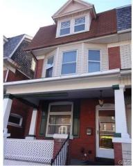 1109 Maple St, Bethlehem PA  18018-2922 exterior