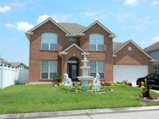 1025 Wyndham, Gretna, LA 70056-8377