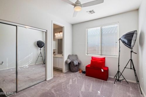 550 Emerson St, Chandler AZ  85248-4700 exterior