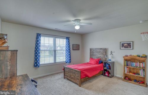 245 Stone Ridge Dr, Dover DE  19901-8205 exterior