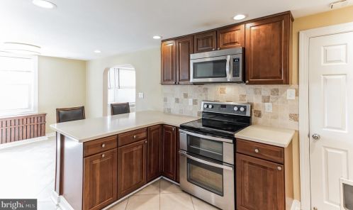 501 Delaware Ave, Lansdale PA 19446-3419 exterior