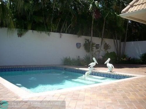 3578 Commodore Cir, Delray Beach FL  33483-8020 exterior