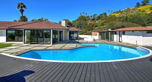 8 Celine Dr, Santa Barbara CA  93105-1911 exterior