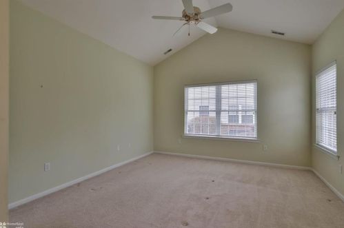 4913 Steeplechase Dr, Macungie PA  18062-8308 exterior