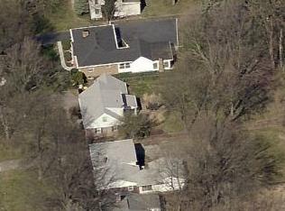 6037 Hillside Avenue East Dr, Indianapolis, IN 46220-2415