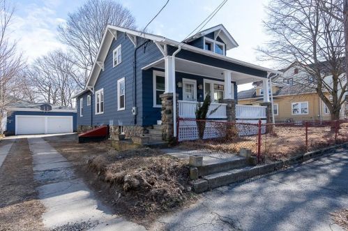 163 Summer St, Woonsocket, RI 02895-1148