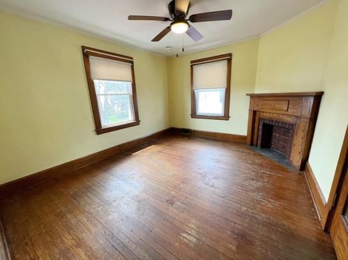 311 College Ave, Grove City PA 16127-1208 exterior