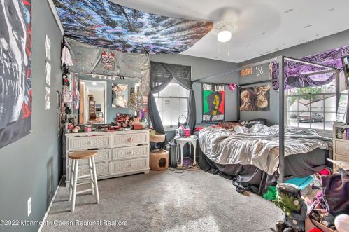 1311 Norwood St, Lacey NJ  08731-4105 exterior