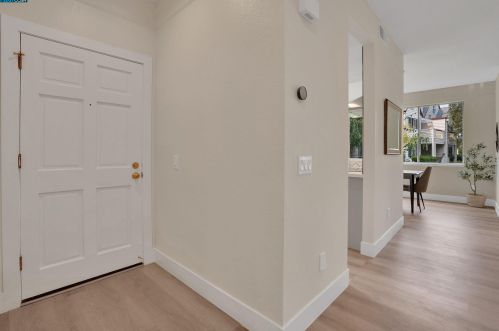 1103 Chelsea Way, Redwood City, CA 94061-5619
