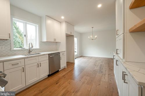 9 Steinmetz Rd, Collegeville PA  19473-1421 exterior