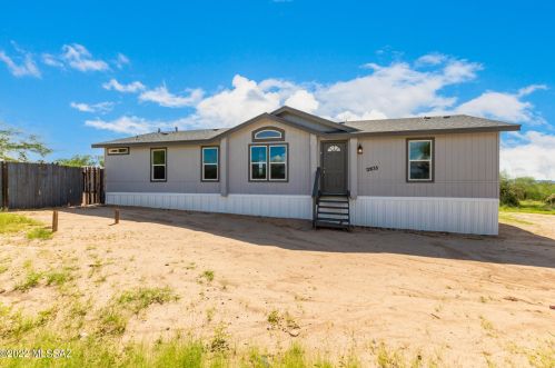 12635 Cornell Dr, Tucson, AZ 85736-1600