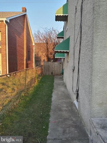823 Church St, Boothwyn, PA 19061-4713