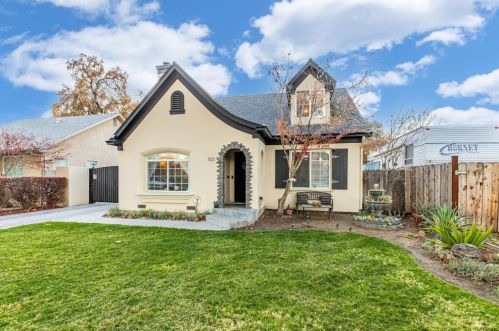 513 Auburn St, Modesto, CA 95350-6101
