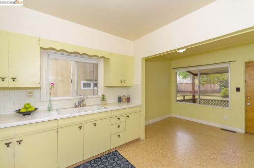 916 Cerrito, Berkeley CA 94706-1522 exterior