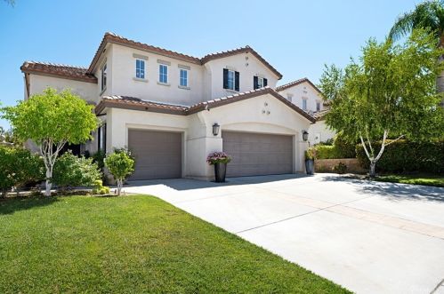 26315 Peacock Pl, Santa Clarita, CA 91381-1143