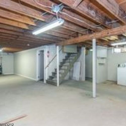 101 Mine Hill Rd, Oxford NJ  07863-3064 exterior