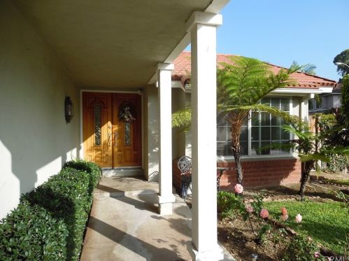 2701 Sheridan Rd, Fullerton, CA 92833-1421