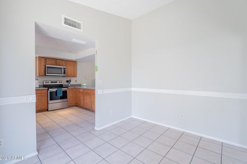 6319 Turquoise Ave, Glendale AZ 85302-1037 exterior