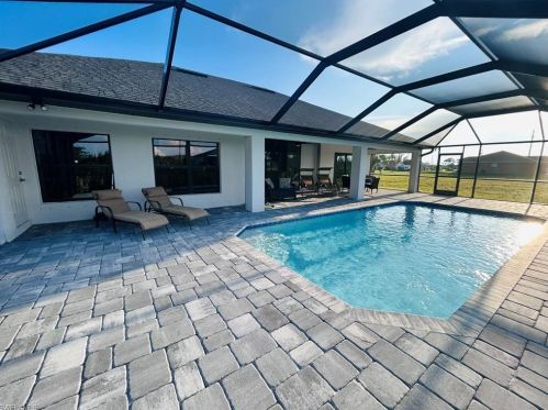 2227 2 Ter, Cape Coral FL  33990-1024 exterior