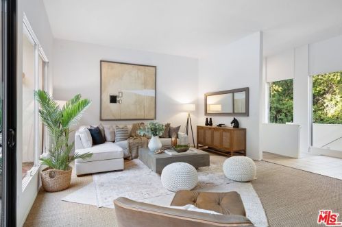 3219 Laurel Canyon Blvd, North Hollywood, CA 91604-4131