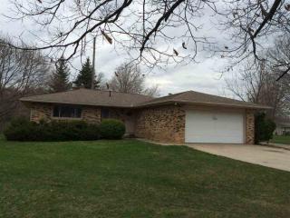 57425 County Road 35, Middlebury IN  46540-9716 exterior