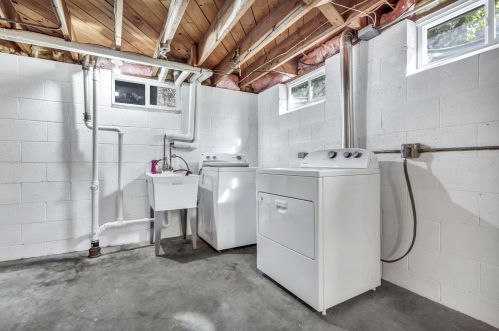 4434 Fountain Ave, Milwaukee WI  53223-4434 exterior