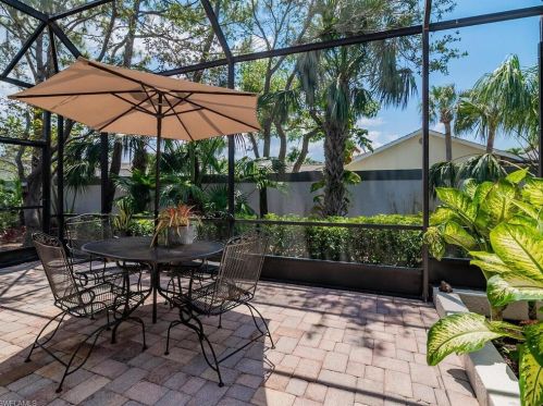 27179 Kindlewood Ln, Bonita Springs, FL 34134-4372