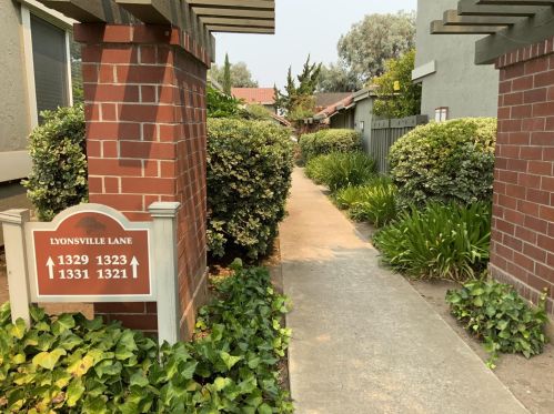 1323 Lyonsville Ln, San Jose, CA 95118-3537