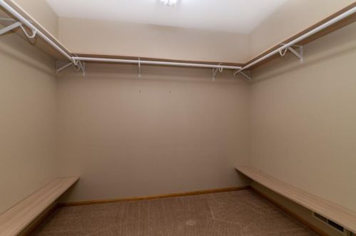 5028 Parrish Ave, Otsego MN 55330-4541 exterior