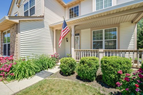 9700 67th St, Kenosha, WI 53142-8163